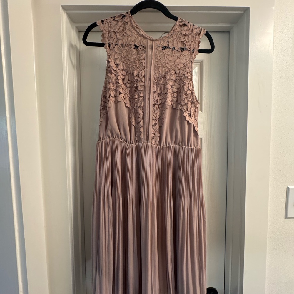 H&M Dusty Rose Lace Bodice Pleated Midi Dress